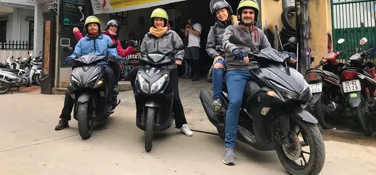Di chuyển đến bãi biển Mân Thái