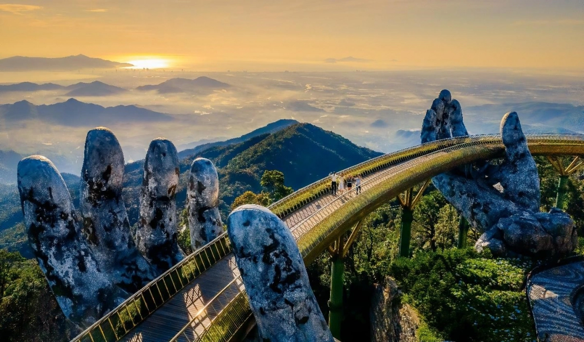 Cầu Vàng Bà Nà Hills
