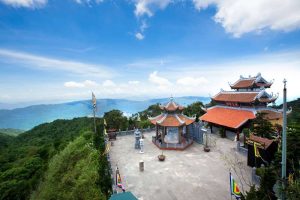 Đền Lĩnh Chúa Linh Từ
