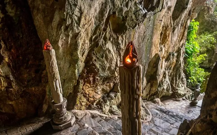 động âm phủ