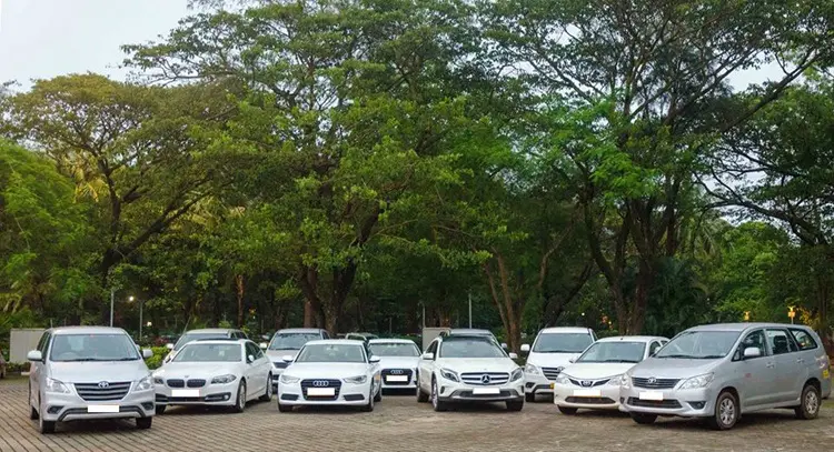 Di chuyển đến Động Hoa Nghiêm