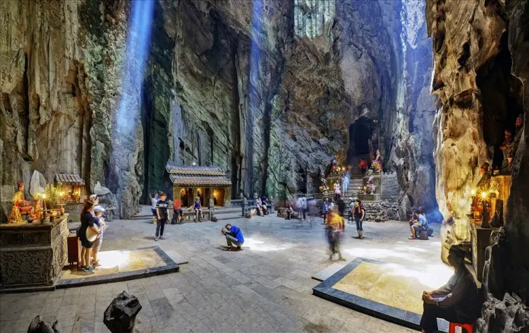 Check in sống ảo với view lung linh