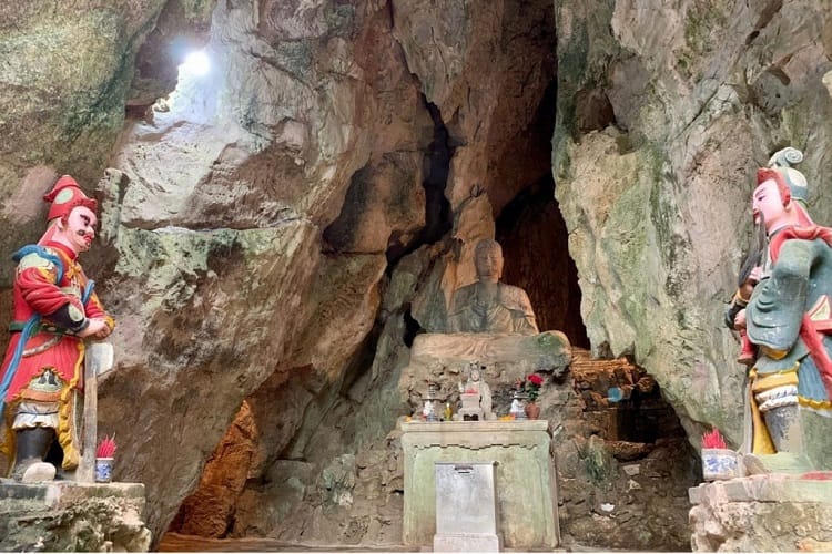 Động tàng chơn